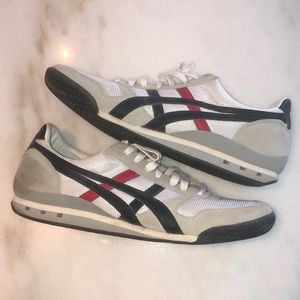 Onitsuka Tiger by Asics HN201